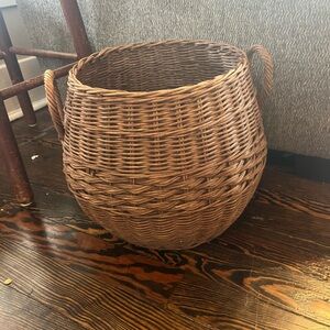 Dark brown basket